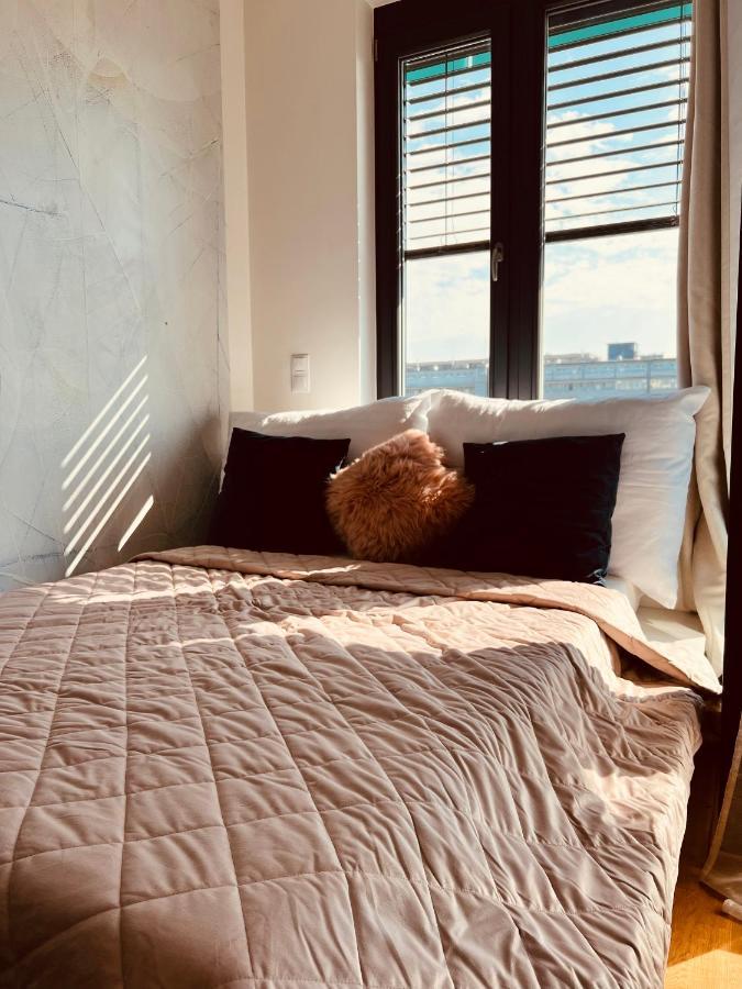 White Pearl Studio With Parking In Holesovice Praga Esterno foto